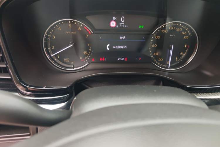 Used Cadillac XT6 2020 28T Six-Seater Luxury Sporty Enjoy-the-Comfort Safety Edition Odometer Close Up