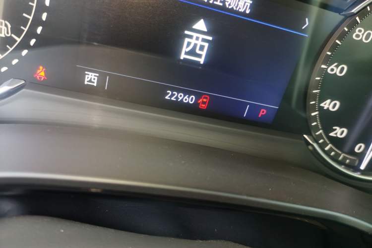 Used Cadillac XT6 2020 28T Six-Seater Fashion Edition Odometer Close Up