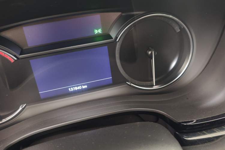 Used Cadillac XT6 2020 Revised Version 28T 7-Seater Luxury Edition Odometer Close Up