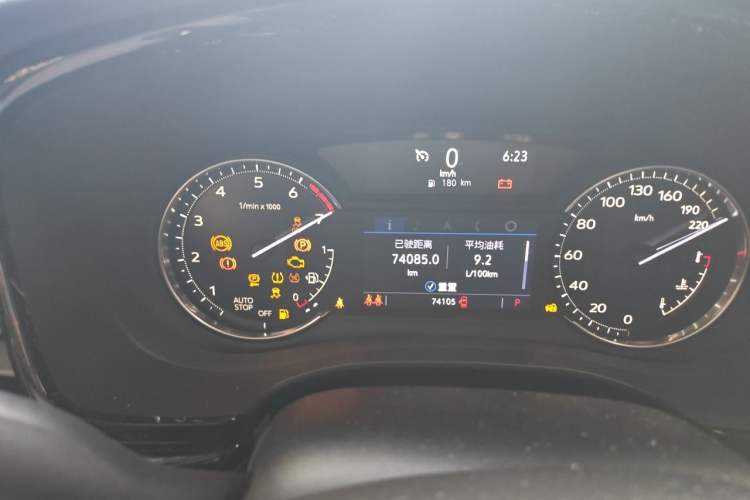 Used Cadillac XT6 2020 Revised Version 28T Six-Seater Luxury Edition Odometer Close Up