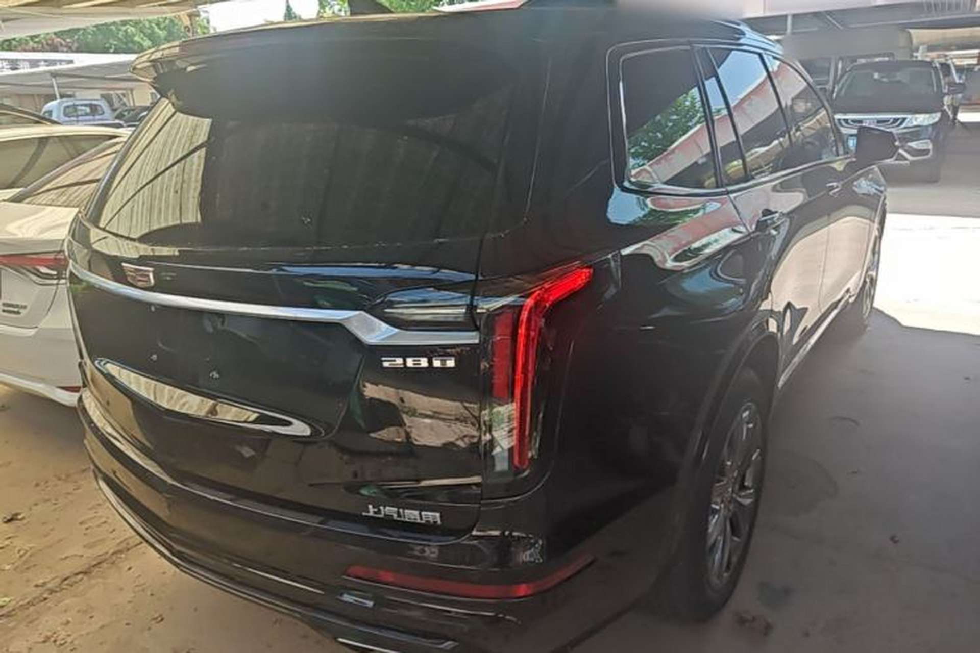 Used Cadillac XT6 2020 28T Six-Seater Luxury Sporty Enjoy-the-Comfort Safety Edition Rear Right 45 Deg