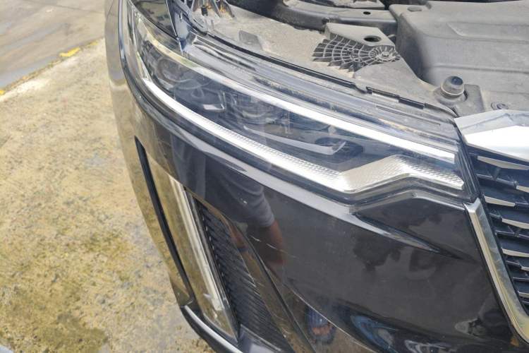 Used Cadillac XT6 2020 28T Six-Seater Luxury Version Right Front Headlight