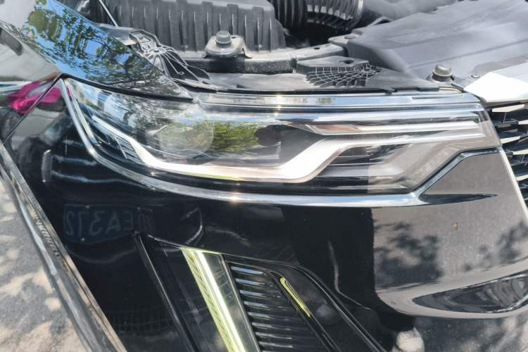 Used Cadillac XT6 2020 28T Six-Seater Fashion Edition Right Front Headlight