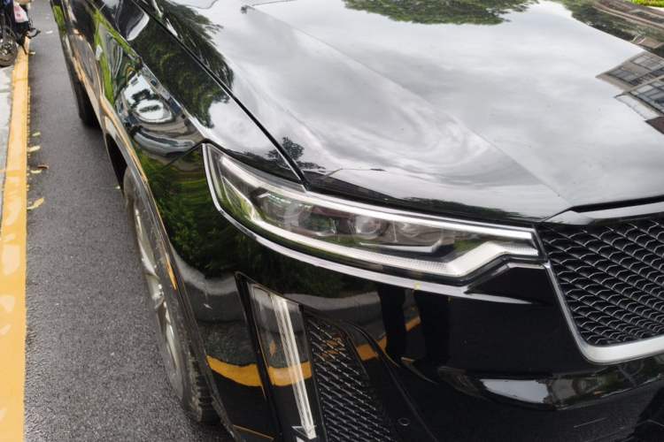 Used Cadillac XT6 2020 Revised Version 28T Six-Seater Four-Wheel Drive Leading Sporty Edition Right Front Headlight