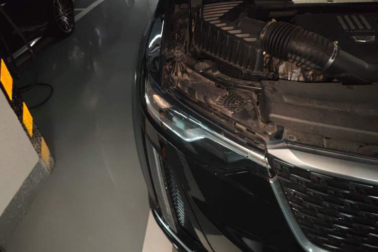 Used Cadillac XT6 2020 28T 7-Seater Four-Wheel Drive Luxury Version Right Front Headlight