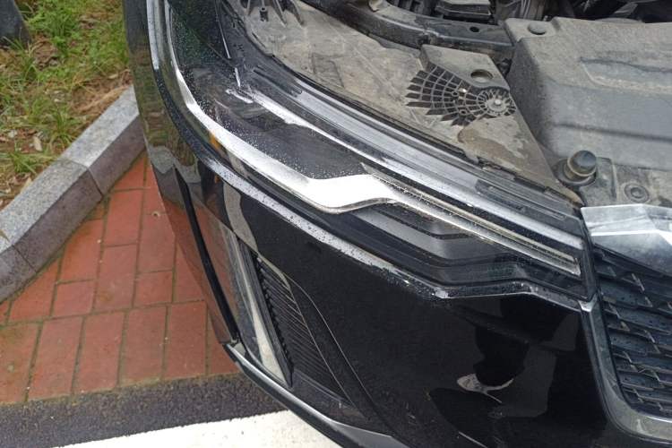 Used Cadillac XT6 2020 28T Seven-Seater Fashion Edition Right Front Headlight