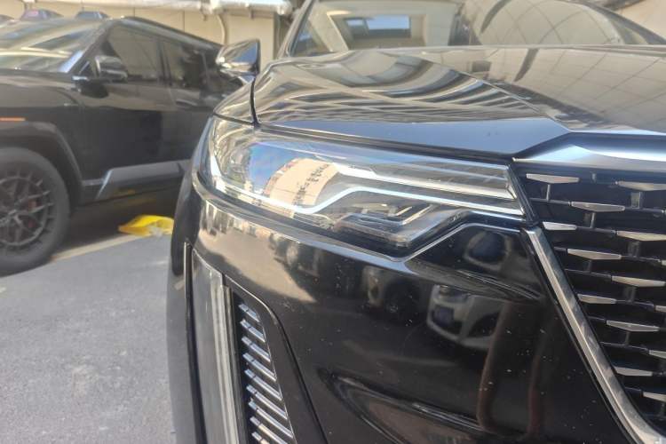 Used Cadillac XT6 2020 28T Six-Seater All-Wheel-Drive Fashion Edition Right Front Headlight