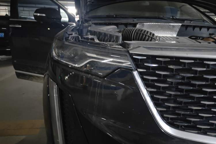 Used Cadillac XT6 2020 28T Six-Seater Fashion Edition Right Front Headlight