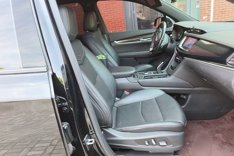 Used Cadillac XT6 2020 Restyled 28T Six-Seater Four-Wheel Drive Luxury Sports Version Right Front Seat