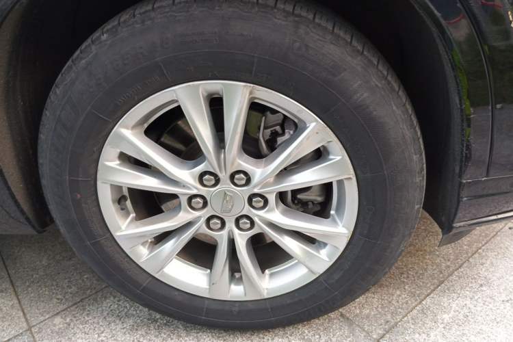 Used Cadillac XT6 2020 28T Six-Seater Fashion Edition Right Front Wheel Hub