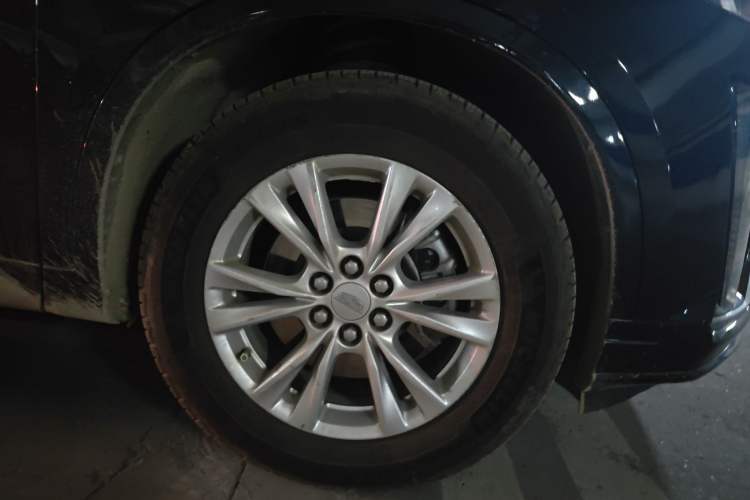 Used Cadillac XT6 2020 28T Six-Seater Fashion Edition Right Front Wheel Hub