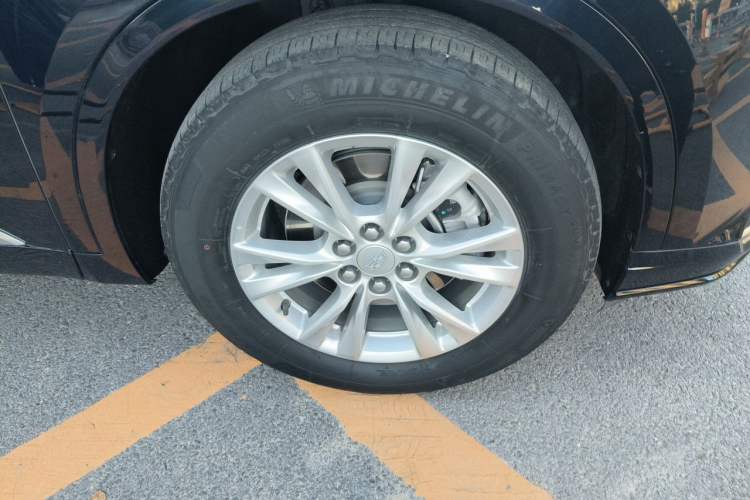 Used Cadillac XT6 2020 28T Six-Seater All-Wheel-Drive Fashion Edition Right Front Wheel Hub