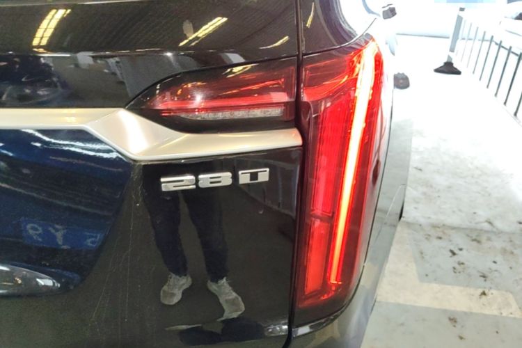 Used Cadillac XT6 2020 28T 7-Seater Four-Wheel Drive Luxury Version Right Rear Taillight