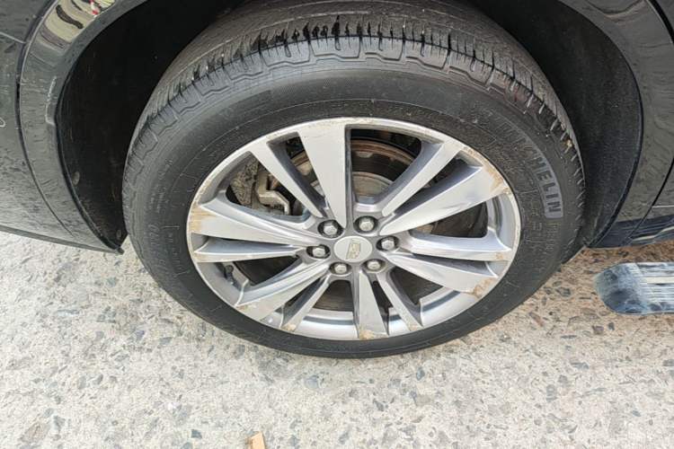 Used Cadillac XT6 2020 28T Six-Seater Luxury Version Right Rear Wheel Hub