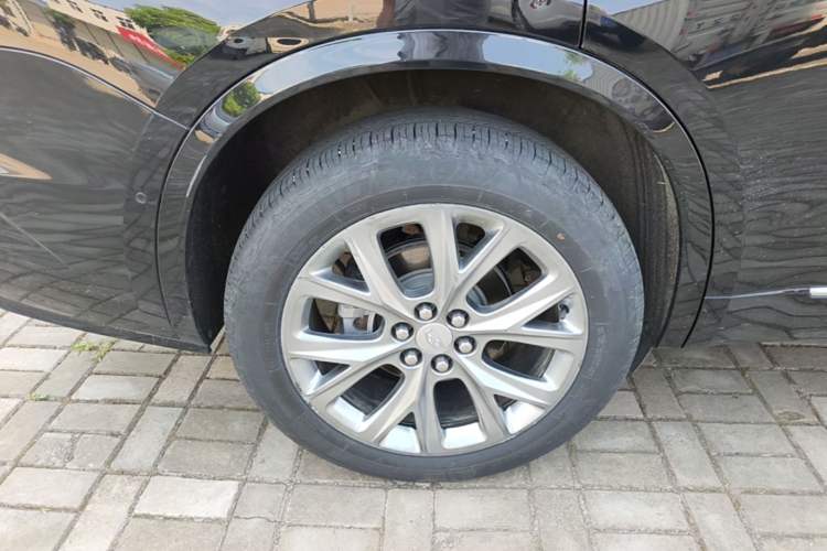 Used Cadillac XT6 2020 Restyled 28T Six-Seater Four-Wheel Drive Luxury Sports Version Right Rear Wheel Hub