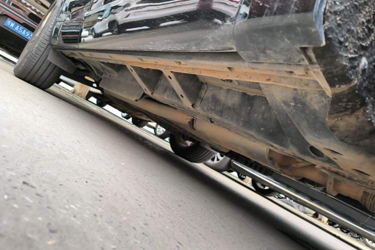Used Cadillac XT6 2020 28T Six-Seater Luxury Version Right Side Sill