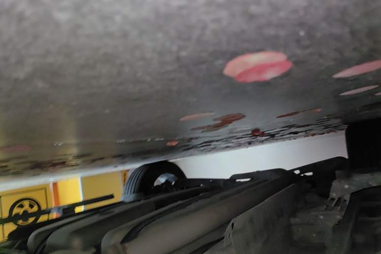 Used Cadillac XT6 2020 28T Six-Seater Four-Wheel-Drive Luxury Version Right Side Sill