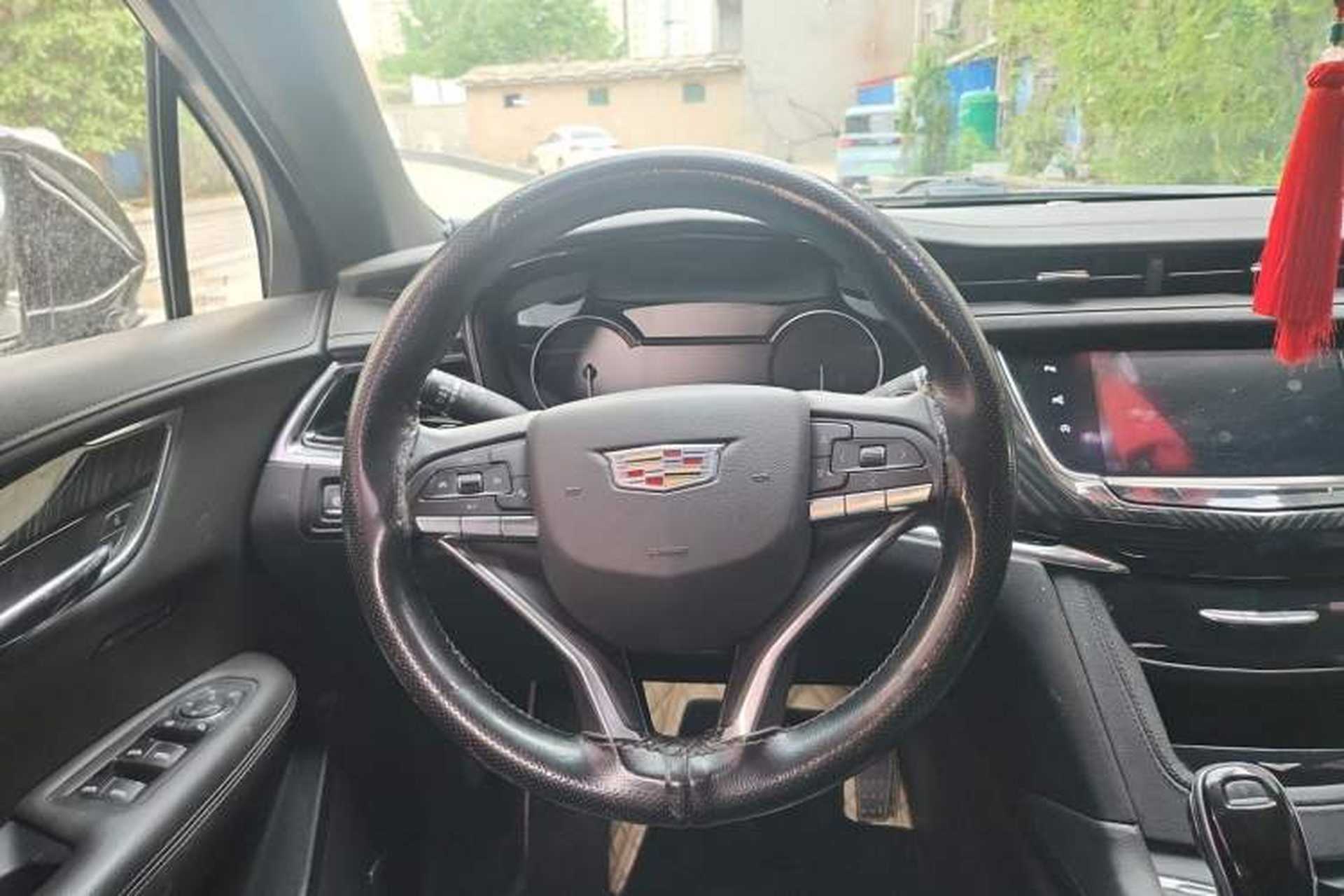 Used Cadillac XT6 2020 28T Seven-Seater Four-Wheel-Drive Luxury Version Steering Wheel