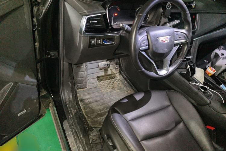 Used Cadillac XT6 2020 28T Seven-Seater Fashion Edition Steering Wheel