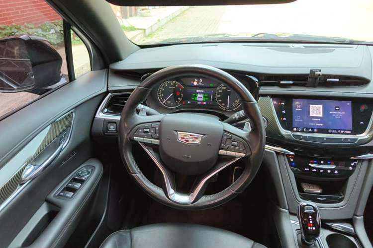 Used Cadillac XT6 2020 Restyled 28T Six-Seater Four-Wheel Drive Luxury Sports Version Steering Wheel