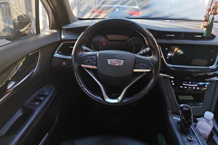 Used Cadillac XT6 2020 Revised Version 28T 6-Seater Four-Wheel Drive Luxury Edition Steering Wheel