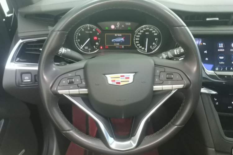 Used Cadillac XT6 2020 28T Six-Seater Four-Wheel-Drive Luxury Version Steering Wheel