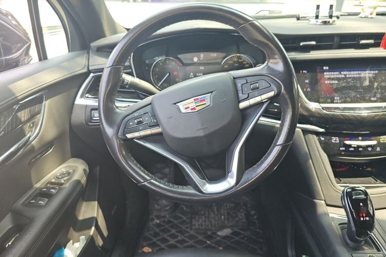 Used Cadillac XT6 2020 Revised Version 28T 7-Seater Four-Wheel Drive Luxury Edition Steering Wheel