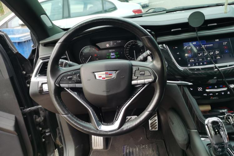 Used Cadillac XT6 2020 28T Six-Seater Four-Wheel-Drive Luxury Version Steering Wheel