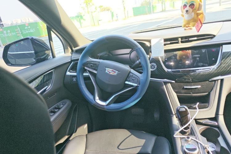 Used Cadillac XT6 2020 28T Six-Seater Four-Wheel-Drive Luxury Version Steering Wheel