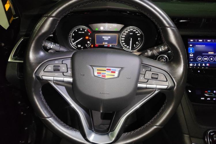 Used Cadillac XT6 2020 28T Six-Seater Four-Wheel-Drive Luxury Version Steering Wheel