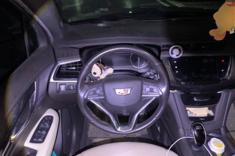 Used Cadillac XT6 2020 28T Six-Seater Four-Wheel-Drive Luxury Sport Vehicle Steering Wheel