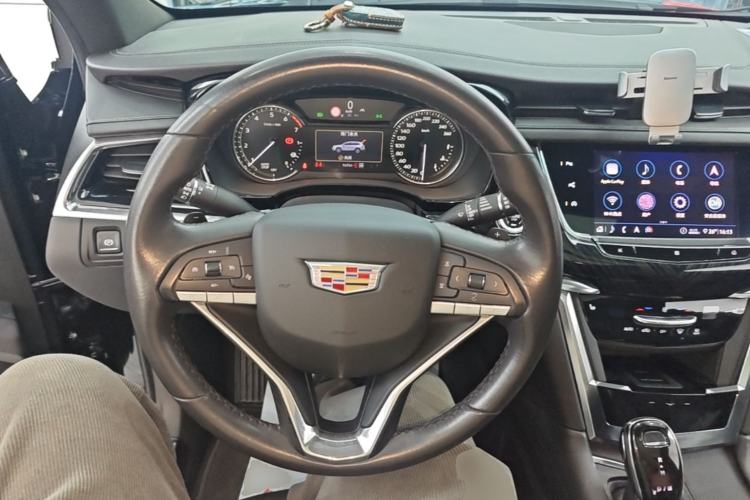 Used Cadillac XT6 2020 28T Six-Seater Four-Wheel-Drive Luxury Version Steering Wheel