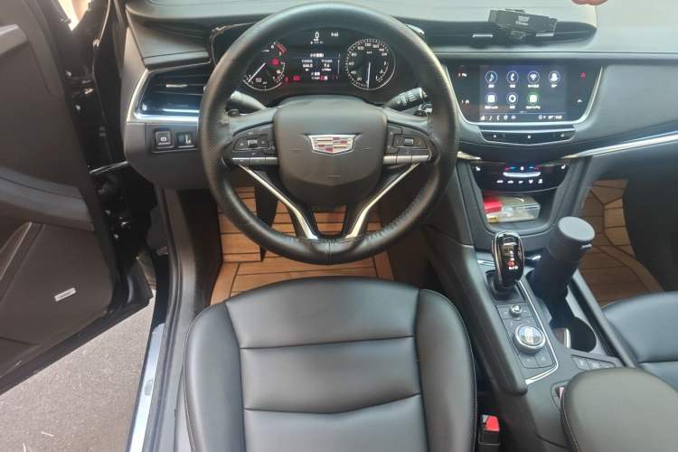 Used Cadillac XT6 2020 28T Six-Seater All-Wheel-Drive Fashion Edition Steering Wheel