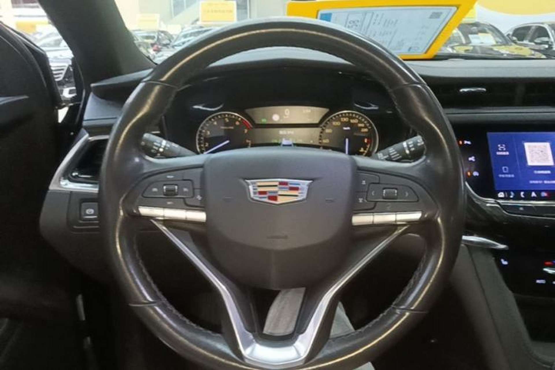 Used Cadillac XT6 2020 28T Six-Seater Luxury Sporty Enjoy-the-Comfort Safety Edition Steering Wheel