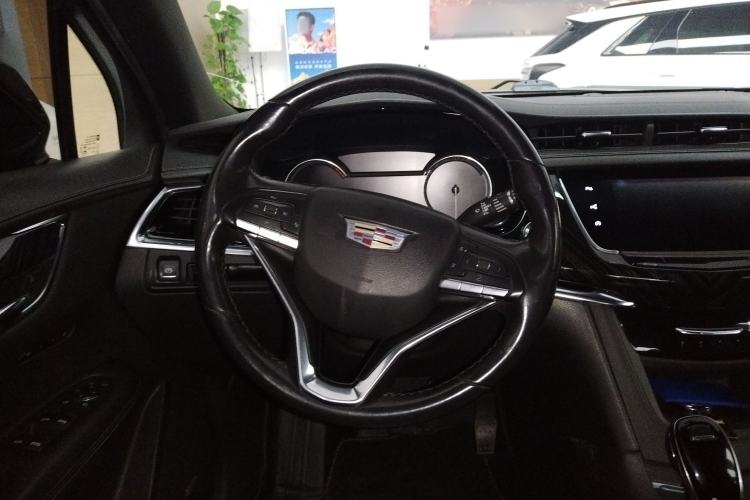 Used Cadillac XT6 2020 28T Six-Seater Four-Wheel-Drive Luxury Version Steering Wheel