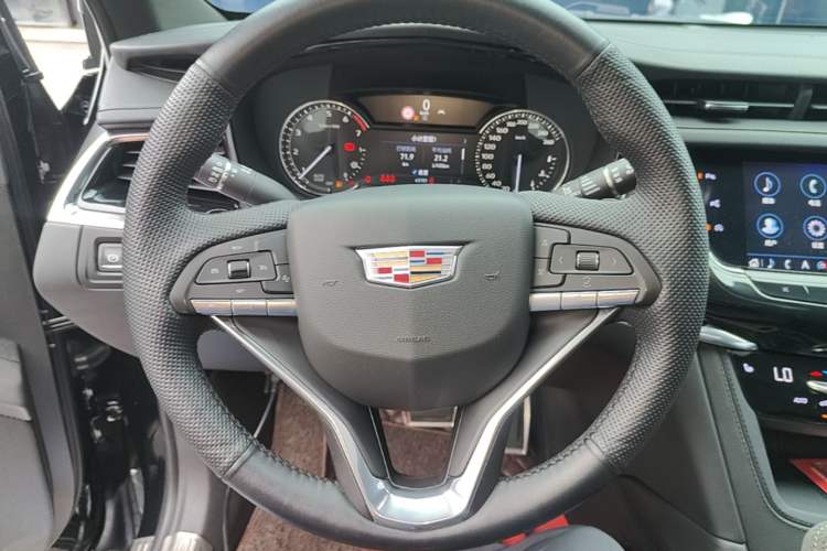 Used Cadillac XT6 2020 28T Seven-Seater Luxury Version Steering Wheel