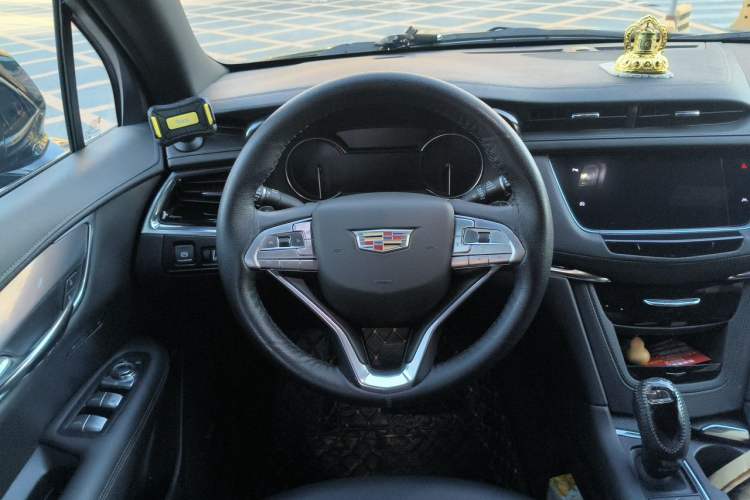 Used Cadillac XT6 2020 28T Six-Seater All-Wheel-Drive Fashion Edition Steering Wheel