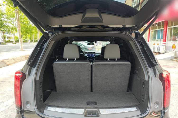Used Cadillac XT6 2020 28T Six-Seater Luxury Version Trunk