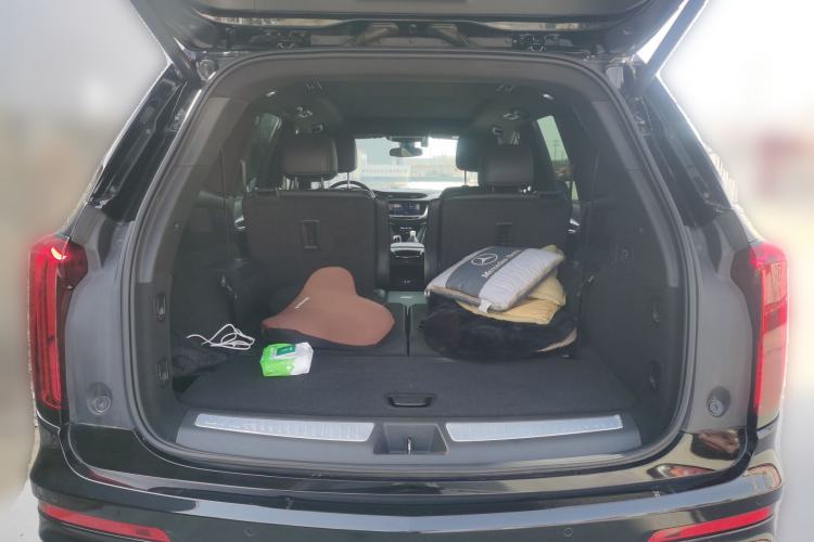 Used Cadillac XT6 2020 28T Six-Seater Fashion Edition Trunk