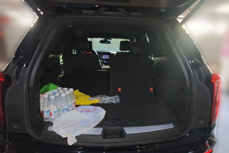 Used Cadillac XT6 2020 28T Six-Seater Four-Wheel-Drive Luxury Version Trunk