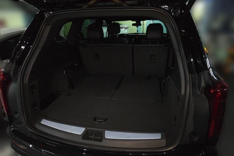 Used Cadillac XT6 2020 28T 7-Seater Four-Wheel Drive Luxury Version Trunk
