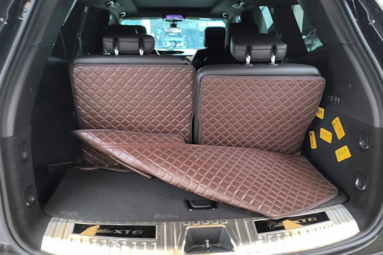 Used Cadillac XT6 2020 28T Six-Seater Luxury Version Trunk
