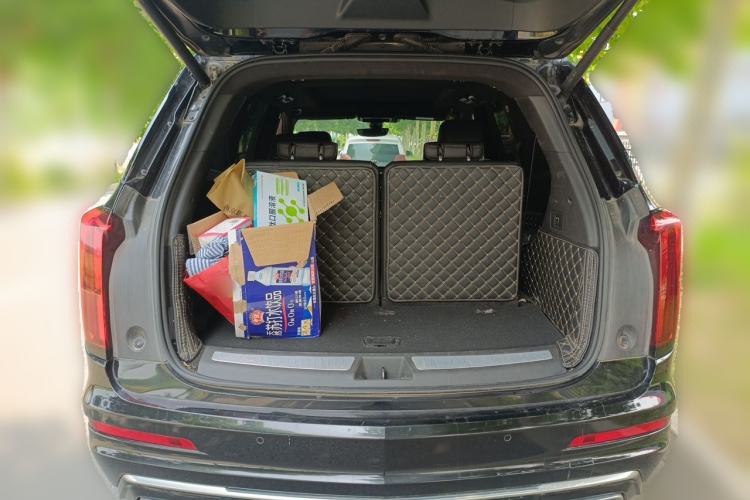 Used Cadillac XT6 2020 28T Six-Seater Fashion Edition Trunk