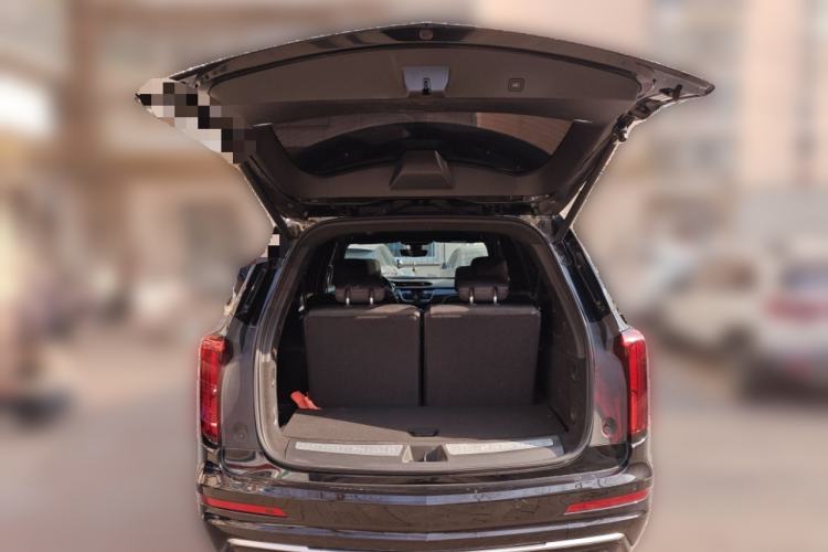 Used Cadillac XT6 2020 28T Six-Seater Four-Wheel-Drive Luxury Version Trunk