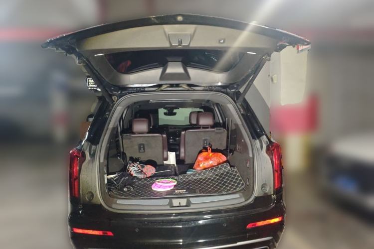 Used Cadillac XT6 2020 28T Six-Seater Four-Wheel-Drive Luxury Version Trunk