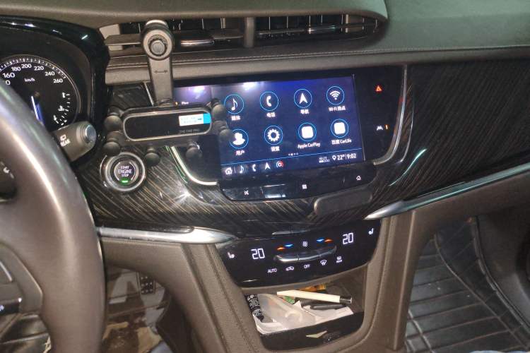Used Cadillac XT6 2020 28T Seven-Seater Four-Wheel-Drive Luxury Version Audio And AC Panel