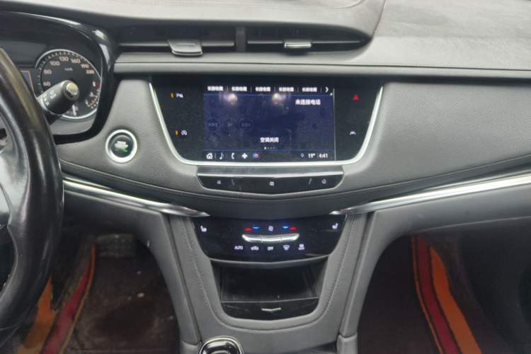 Used Cadillac XT6 2020 28T Six-Seater All-Wheel-Drive Fashion Edition Audio And AC Panel