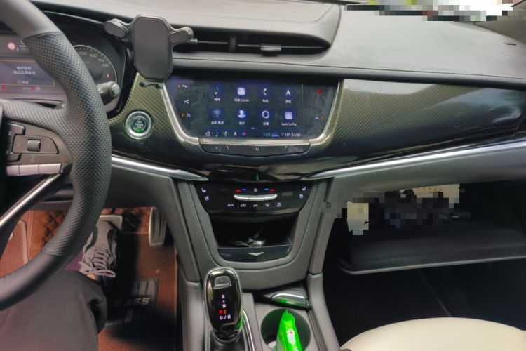 Used Cadillac XT6 2020 Revised Version 28T Six-Seater Four-Wheel Drive Leading Sporty Edition Audio And AC Panel