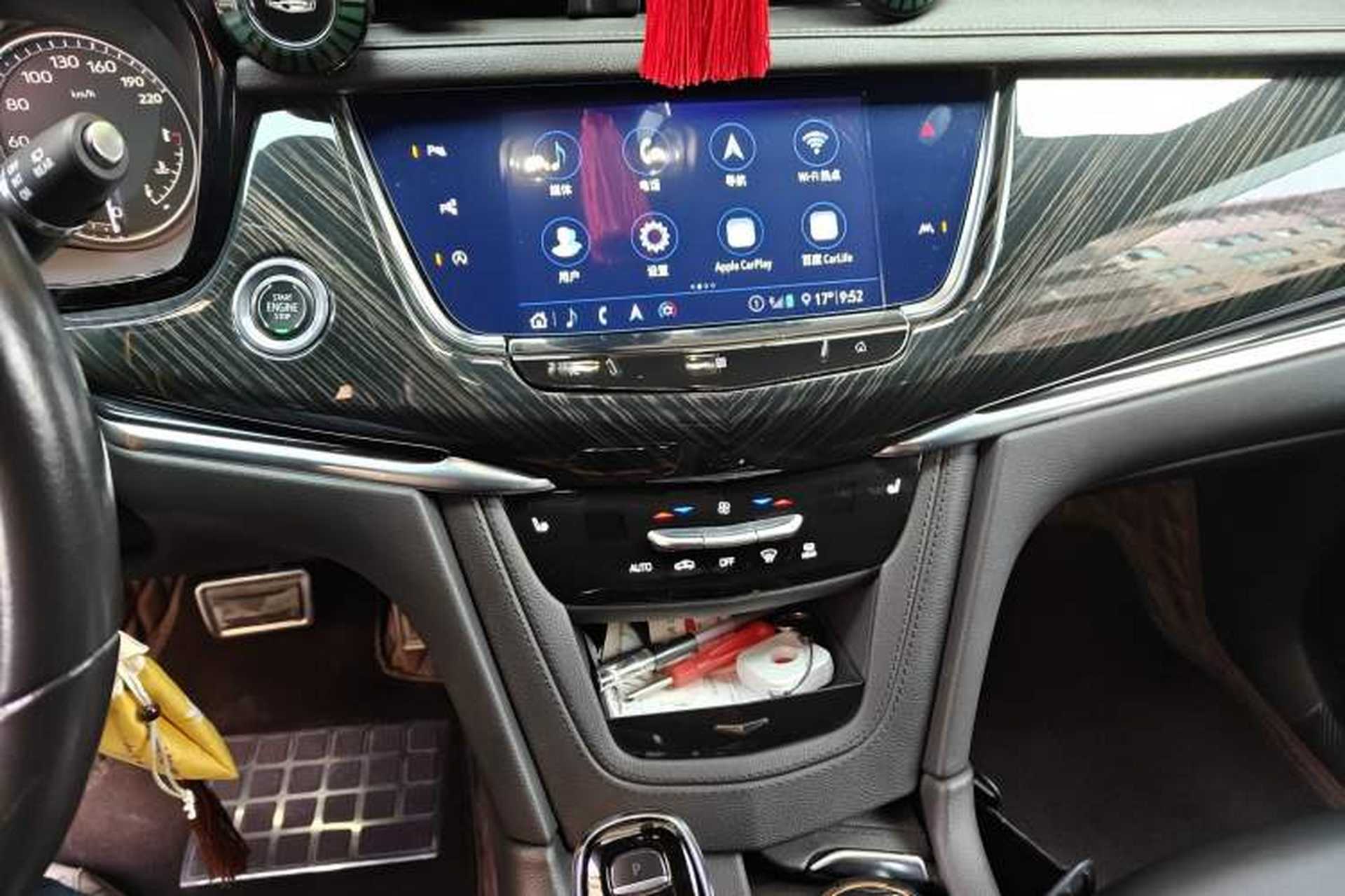Used Cadillac XT6 2020 28T 7-Seater Four-Wheel-Drive Luxury Version with Premium Sound System Audio And AC Panel