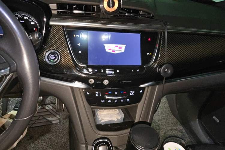 Used Cadillac XT6 2020 28T Six-Seater Luxury Sporty Enjoy-the-Comfort Safety Edition Audio And AC Panel